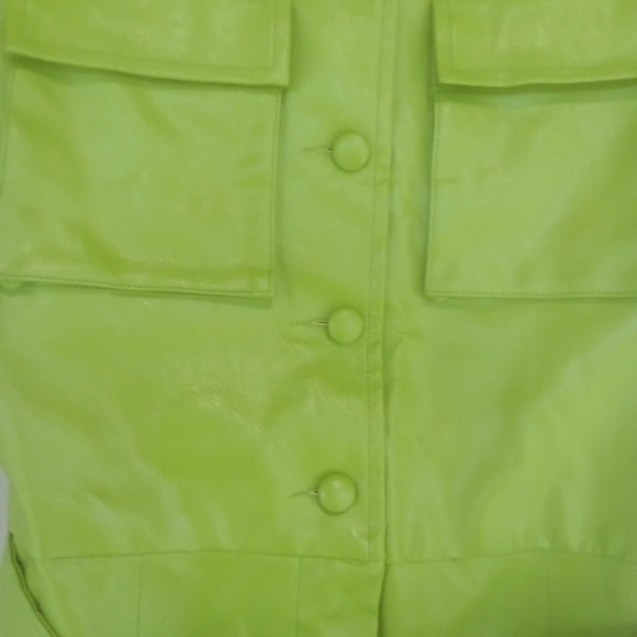 Women's Vegan Faux Leather Green Romper Size Small Christmas Elf Lace Collar - Picture 5 of 10